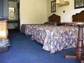 Budget Inn Charlotte 2*,