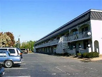 Budget Inn Charlotte Motel