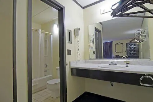 Budget Inn Charlotte Motel